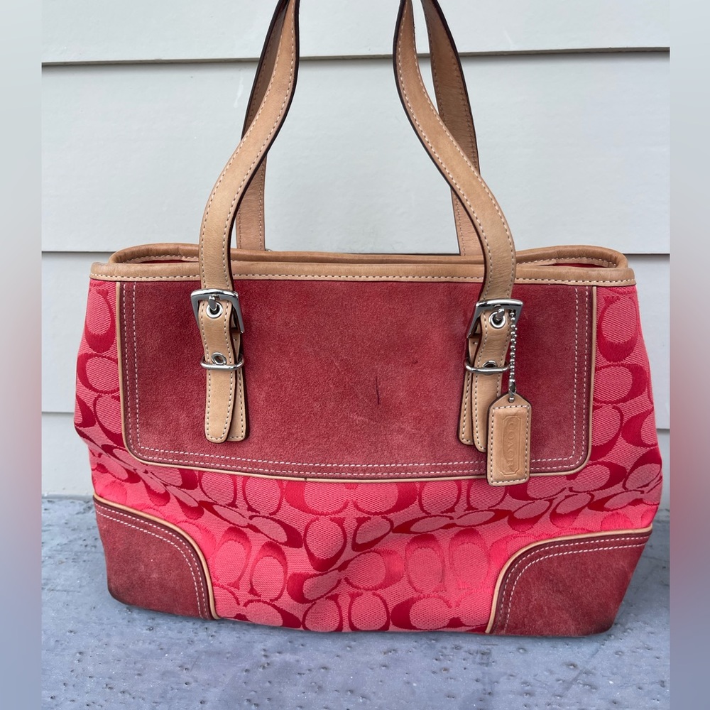 Pink/orange vintage coach shoulder purse